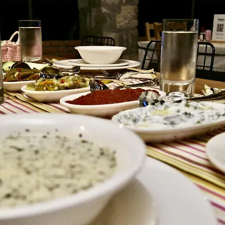 ホテル Dedehan Retreat ムーラ