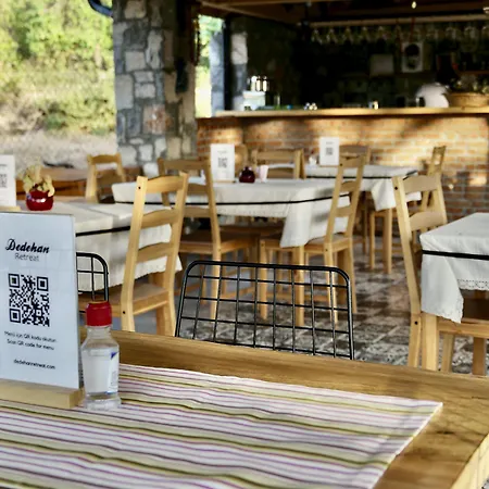 Dedehan Retreat ホテル